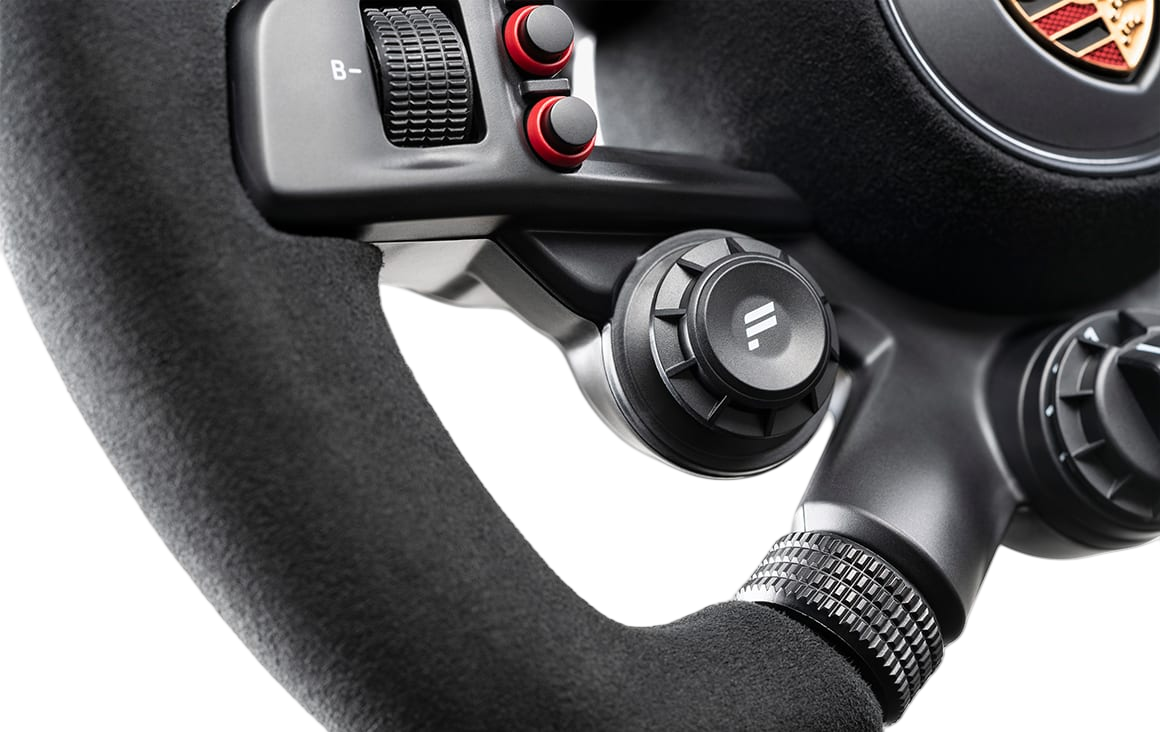 Kierownica Fanatec Porsche Vision GT w ujęciu pod kątem